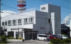 医療法人 山田産婦人科医院　外観